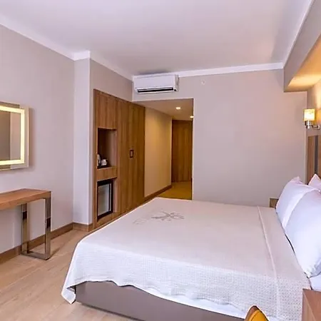 酒店 Ada Julian (adults Only) 4*