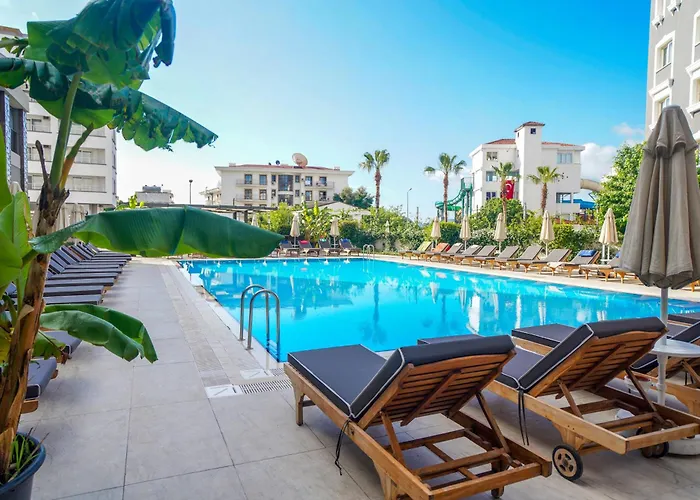 Ada Julian (adults Only) 4* מרמריס